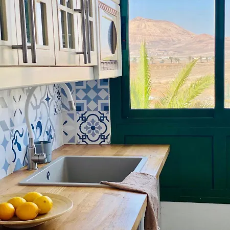 Canaryislandshost L Sea View Appartement *
